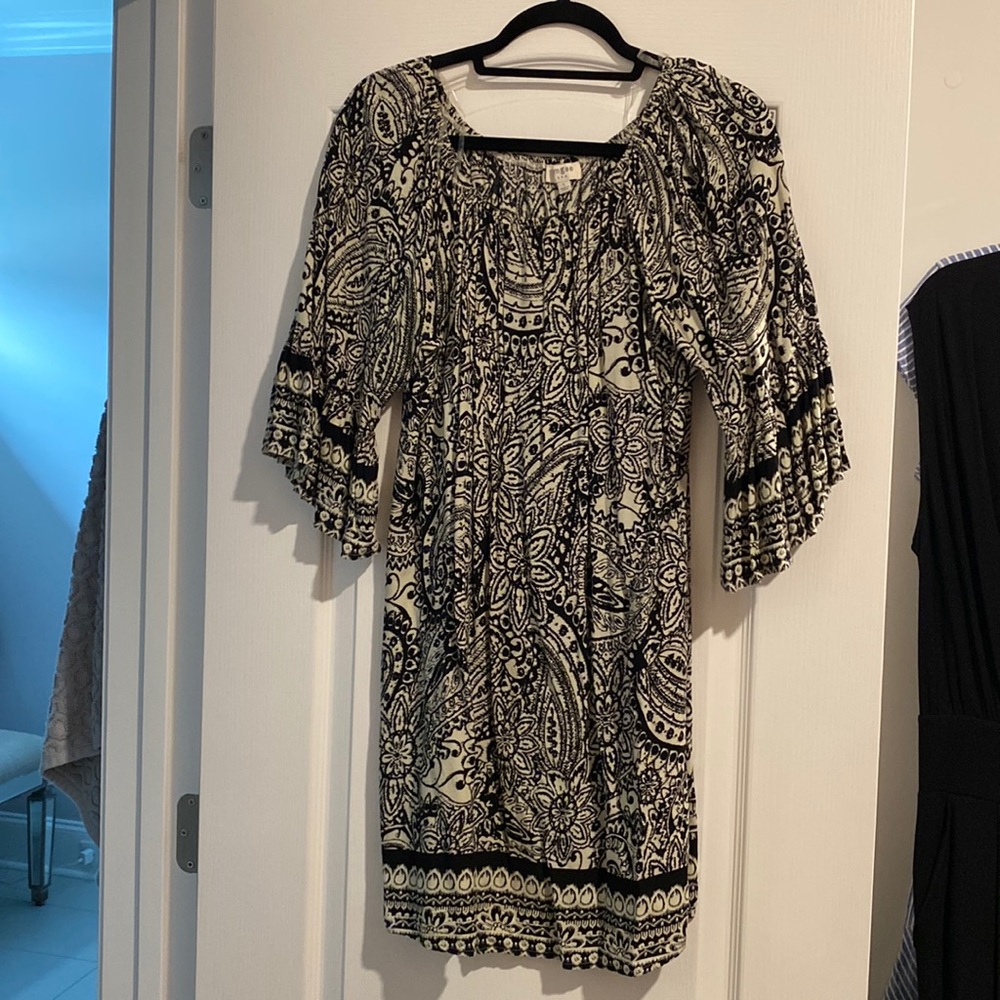 Umgee shift dress - scoop elastic neckline / flutter sleeve